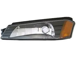 Action Crash - Left Driver Side Parking Light Assembly - With Body Cladding - 2002 - 2006 Chevrolet Avalanche 1500 - GM2520184V
